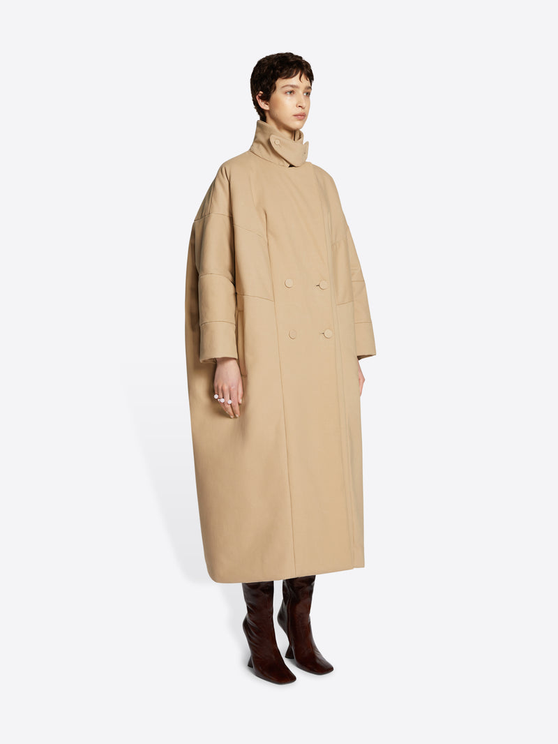 Long cocoon coat