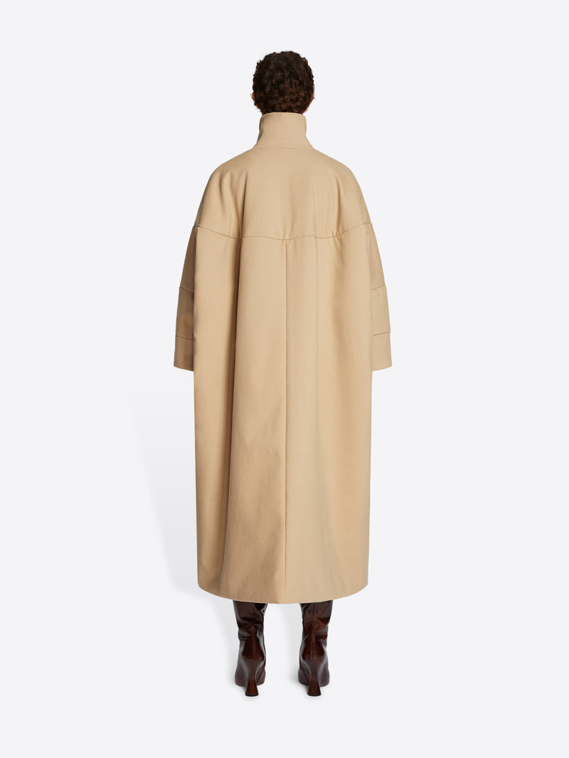 Long cocoon coat