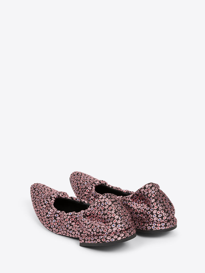 Jacquard flats