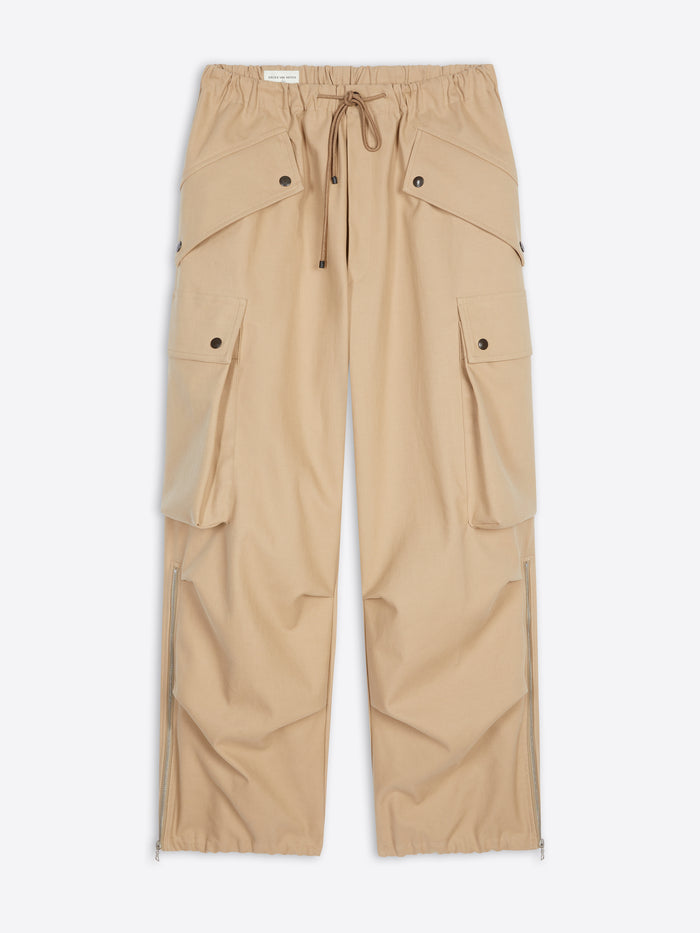 Loose cargo pants