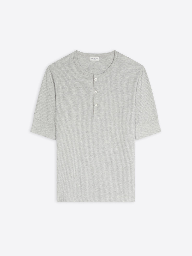 Buttoned tee