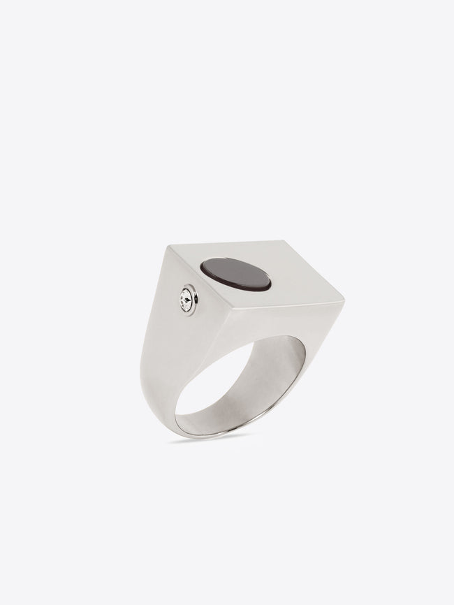 Stone signet ring