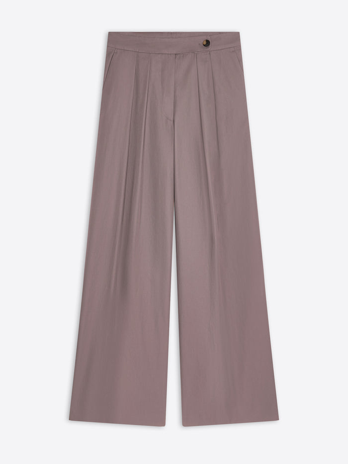 Wide pleated pants