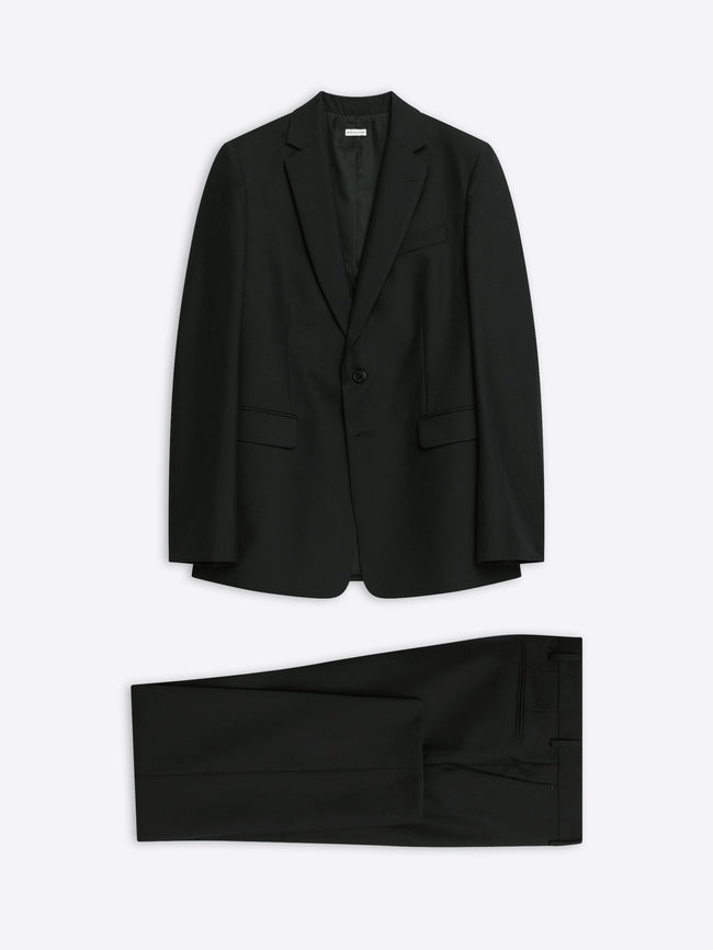 Slim fit suit