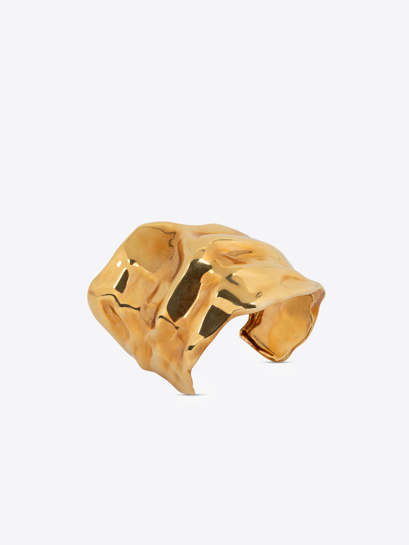 Anatomic cuff bracelet